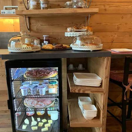 San Sebastiano Oda ve Kahvaltı 4*